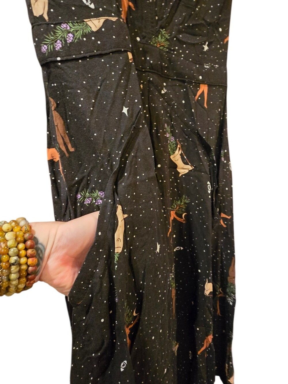Field Day Oakland Celestial Goddess Print Midi Dress Black Size Medium - Picture 9 of 11